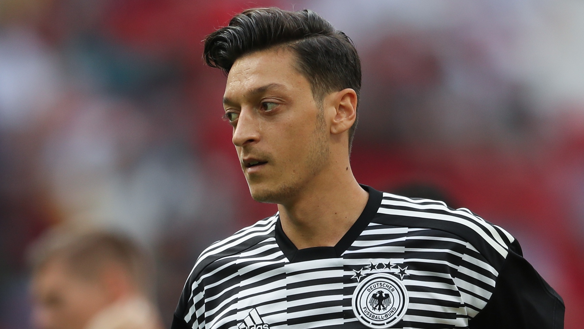 Mesut Ozil Hairstyle 2025 Name